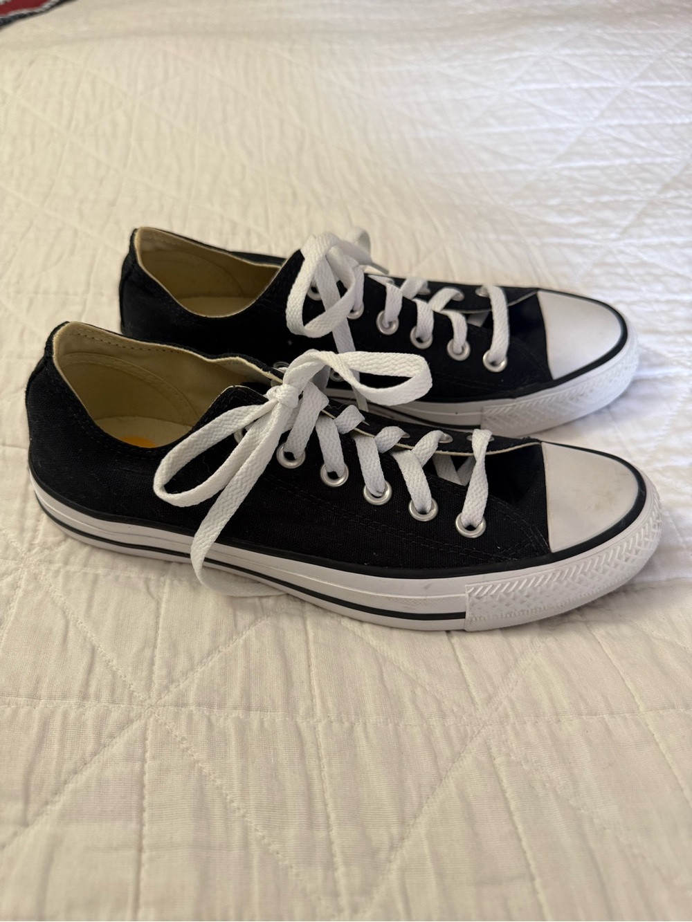 NWOT Converse Black and White Low Top Sneakers-Size 7 - Picture 2 of 7